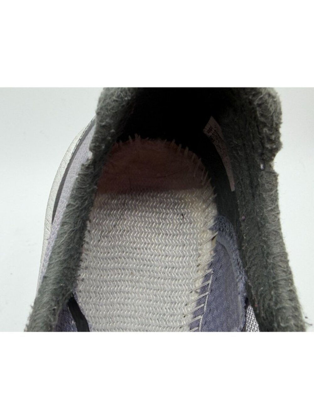 Adidas Adizero Boston 11 Running Sneakers Women's Size 7.5 Silver Violet/Black - Picture 16 of 16
